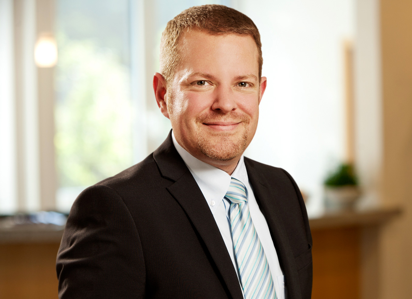 Vertriebsprofi Martin Preuß überzeugt Fachhändler und Fliesenleger vom Mehrwert durch den Einsatz von Blanke-Zubehörprodukten in der Region Rheinland-Pfalz, Saarland und Hessen.|Foto: Blanke